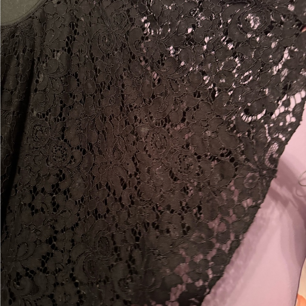 Simply Emma Elegant Black Lace Top - Picture 3 of 4